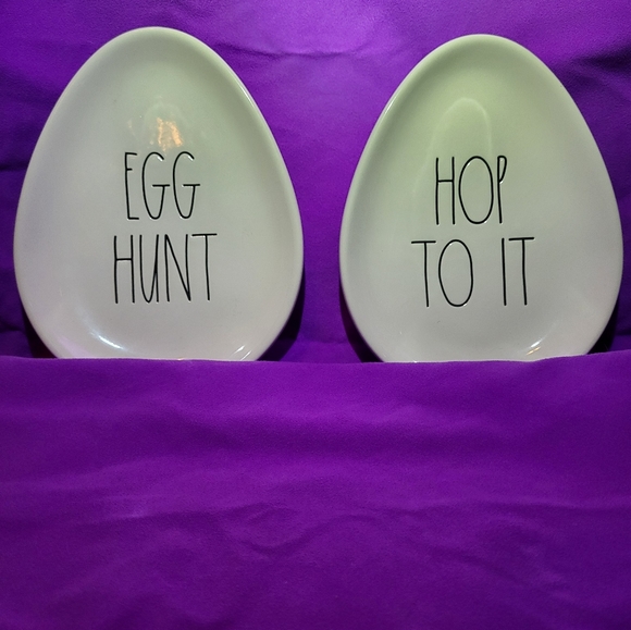 Rae Dunn Oval Easter Plates - Picture 2 of 2